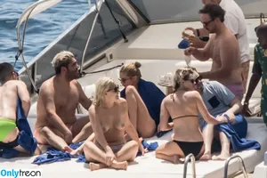 Kristen Stewart / kristenstewart / kristenstewartx nude photo #0631