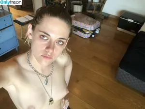 Kristen Stewart / kristenstewart / kristenstewartx nude photo #0637