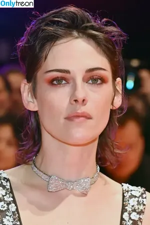 Kristen Stewart / kristenstewart / kristenstewartx nude photo #0708