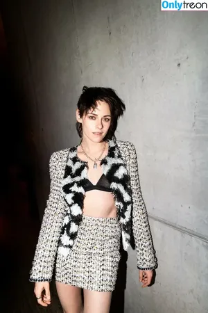 Kristen Stewart / kristenstewart / kristenstewartx nude photo #0711