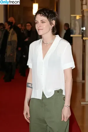 Kristen Stewart / kristenstewart / kristenstewartx nude photo #0719