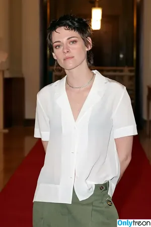 Kristen Stewart / kristenstewart / kristenstewartx nude photo #0720