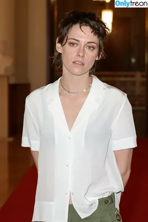 Kristen Stewart / kristenstewart / kristenstewartx nude photo #0722