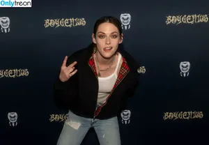 Kristen Stewart / kristenstewart / kristenstewartx nude photo #0776