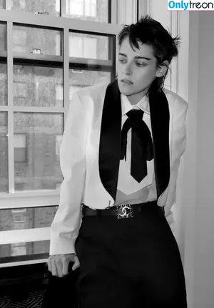 Kristen Stewart / kristenstewart / kristenstewartx nude photo #0789