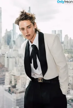 Kristen Stewart / kristenstewart / kristenstewartx nude photo #0790
