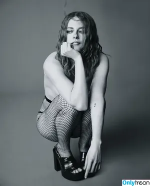 Kristen Stewart / kristenstewart / kristenstewartx nude photo #0821