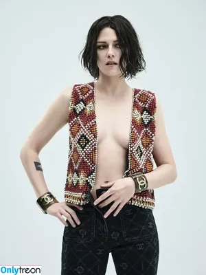 Kristen Stewart / kristenstewart / kristenstewartx nude photo #0826