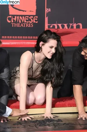 Kristen Stewart / kristenstewart / kristenstewartx nude photo #0939