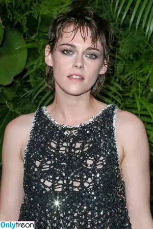 Kristen Stewart / kristenstewart / kristenstewartx nude photo #0961