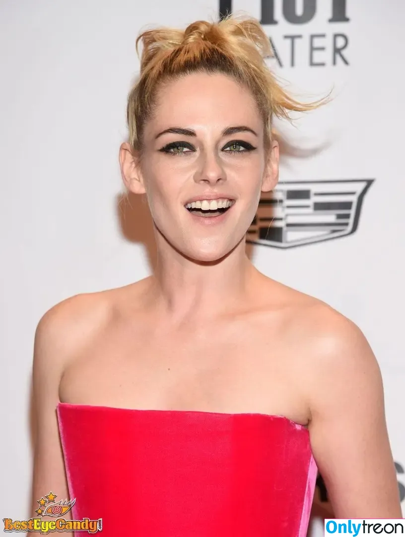 Kristen Stewart nude photo #0030 (kristenstewart / kristenstewartx)