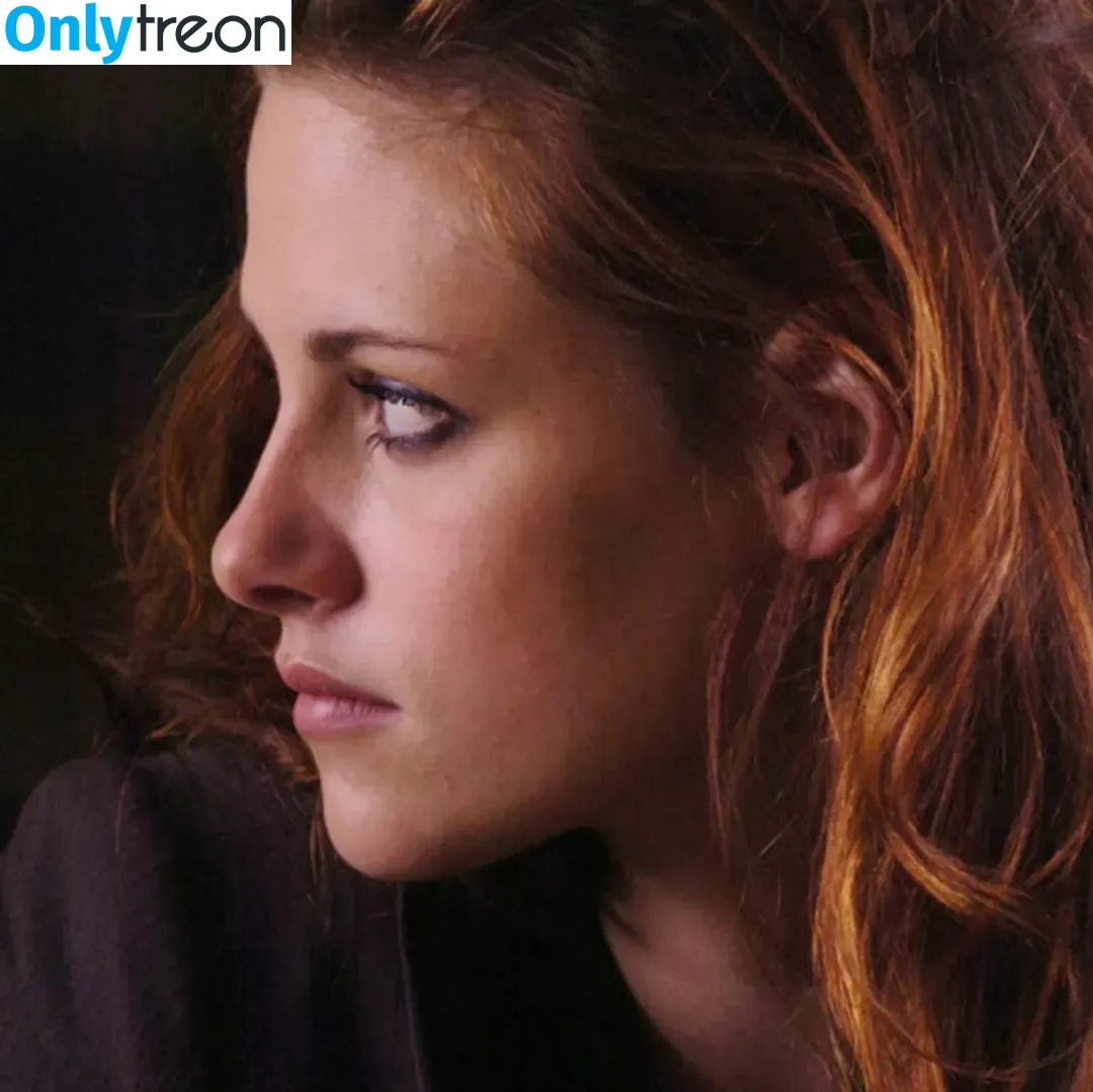 Kristen Stewart nude photo #0379 (kristenstewart / kristenstewartx)