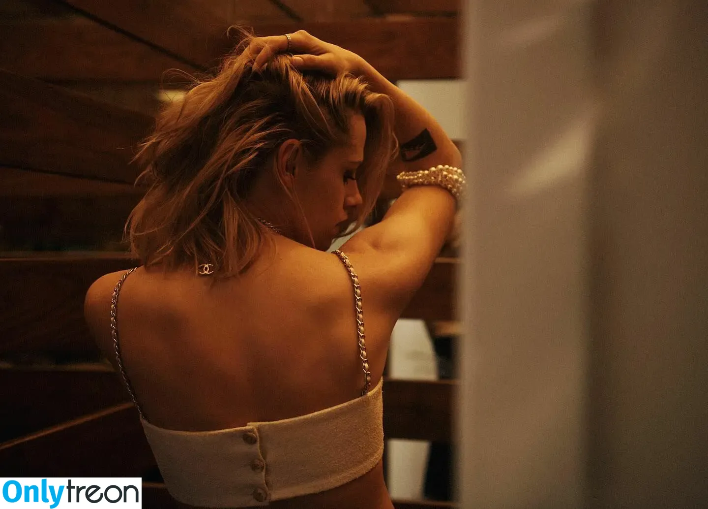 Kristen Stewart nude photo #0491 (kristenstewart / kristenstewartx)
