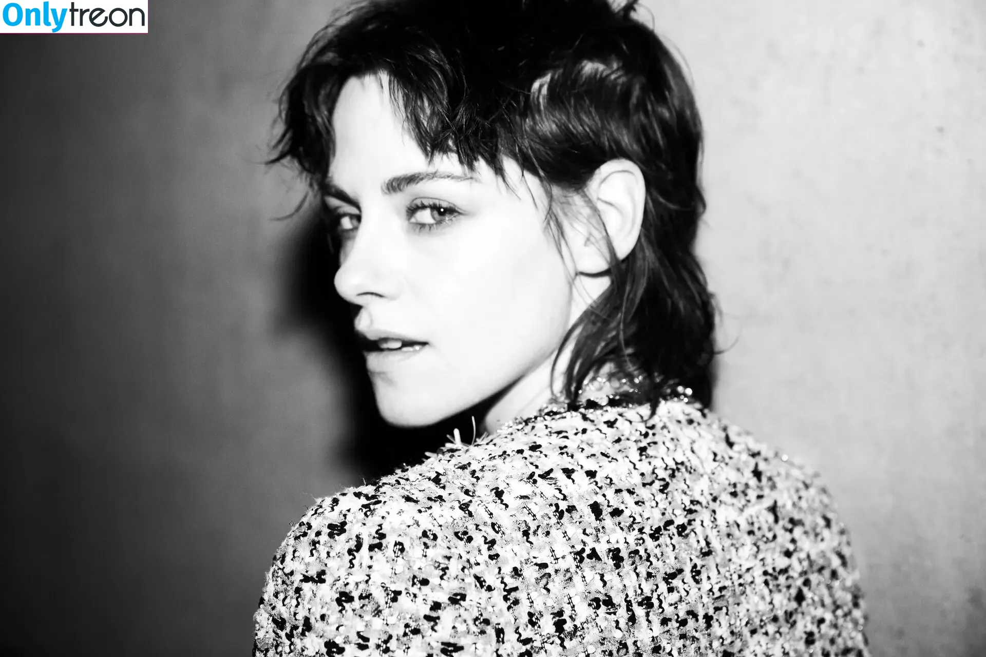 Kristen Stewart nude photo #0713 (kristenstewart / kristenstewartx)
