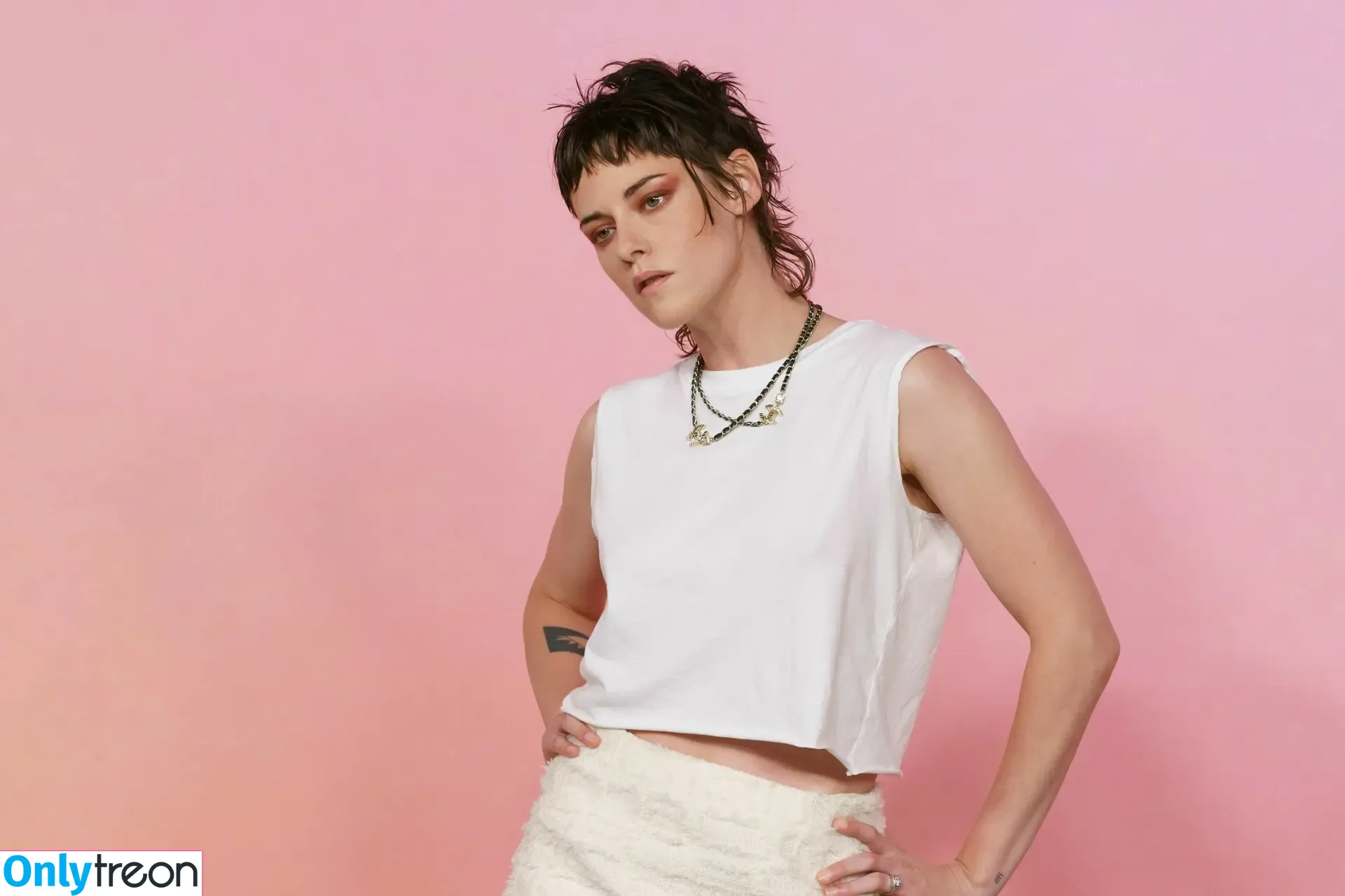 Kristen Stewart nude photo #0831 (kristenstewart / kristenstewartx)