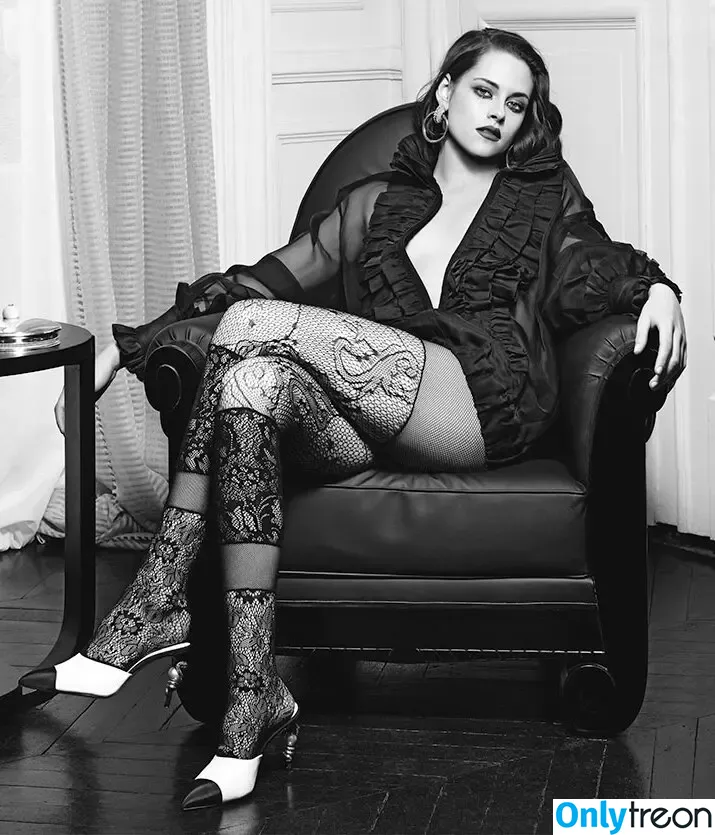 Kristen Stewart nude photo #0937 (kristenstewart / kristenstewartx)
