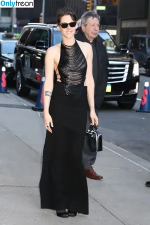 Kristen Stewart / kristenstewart / kristenstewartx nude photo #1099