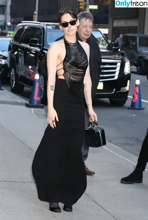 Kristen Stewart / kristenstewart / kristenstewartx nude photo #1108