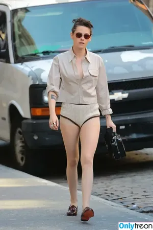 Kristen Stewart / kristenstewart / kristenstewartx nude photo #1165