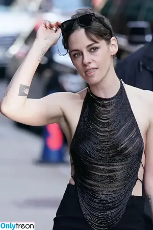 Kristen Stewart / kristenstewart / kristenstewartx nude photo #1218