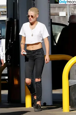 Kristen Stewart / kristenstewart / kristenstewartx nude photo #1290