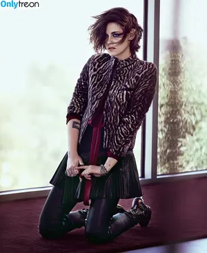 Kristen Stewart / kristenstewart / kristenstewartx nude photo #1327