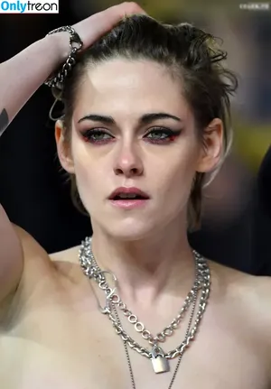 Kristen Stewart / kristenstewart / kristenstewartx nude photo #1484