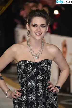 Kristen Stewart / kristenstewart / kristenstewartx nude photo #1485