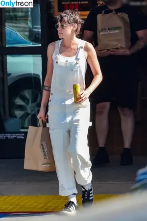 Kristen Stewart / kristenstewart / kristenstewartx nude photo #1533