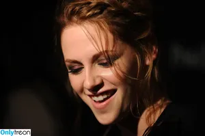 Kristen Stewart / kristenstewart / kristenstewartx nude photo #1573