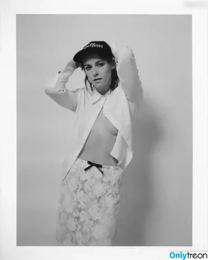 Kristen Stewart / kristenstewart / kristenstewartx nude photo #1655