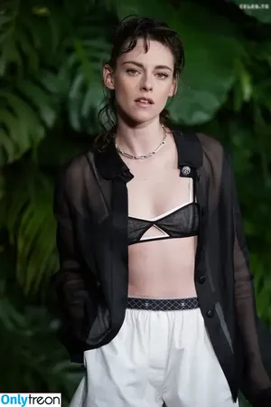 Kristen Stewart / kristenstewart / kristenstewartx nude photo #1680