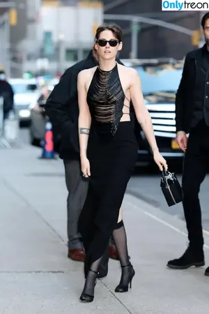 Kristen Stewart / kristenstewart / kristenstewartx nude photo #1682