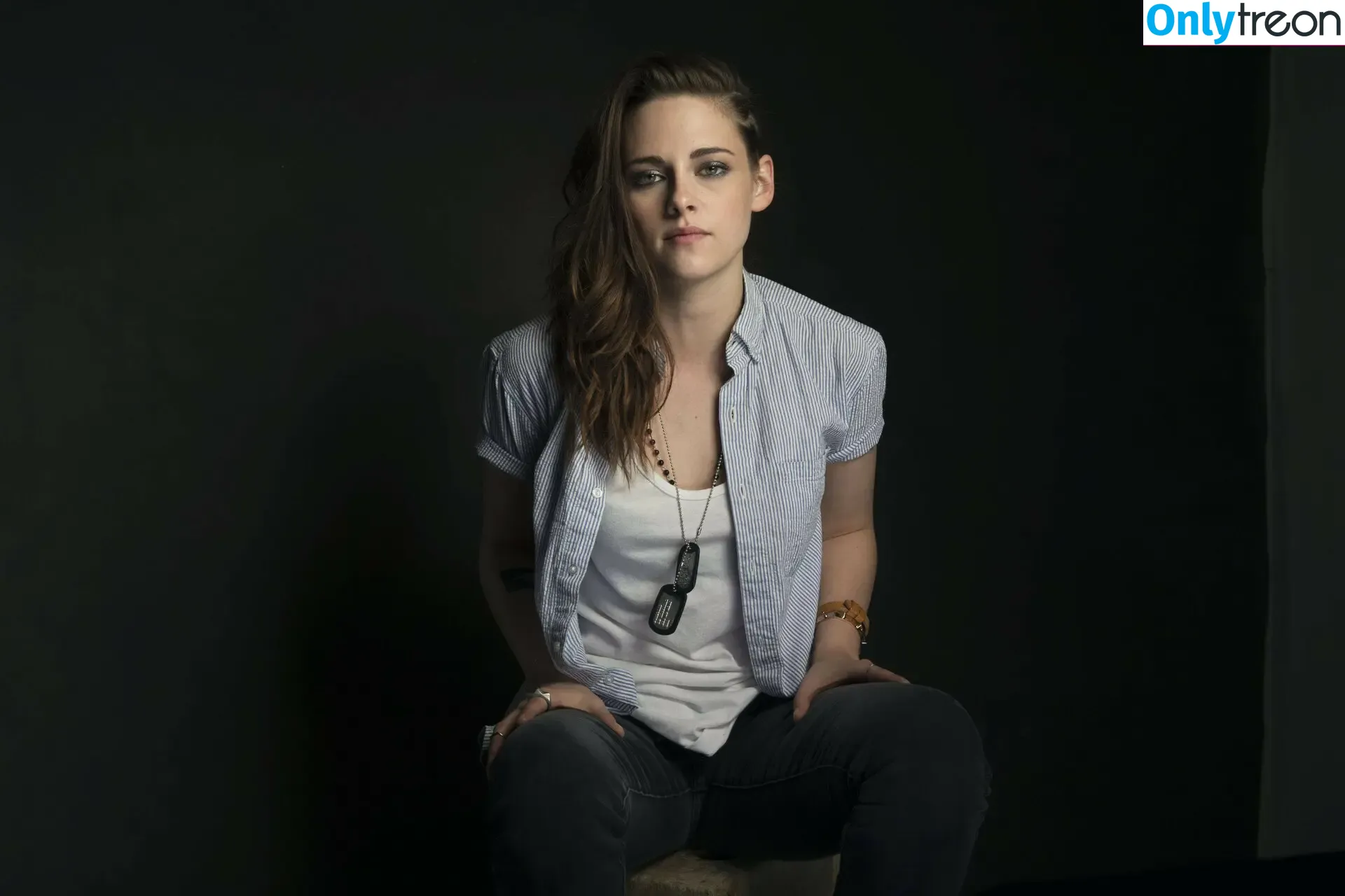 Kristen Stewart nude photo #1293 (kristenstewart / kristenstewartx)