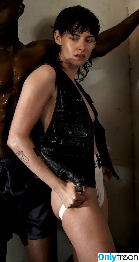 Kristen Stewart nude photo #1657 (kristenstewart / kristenstewartx)