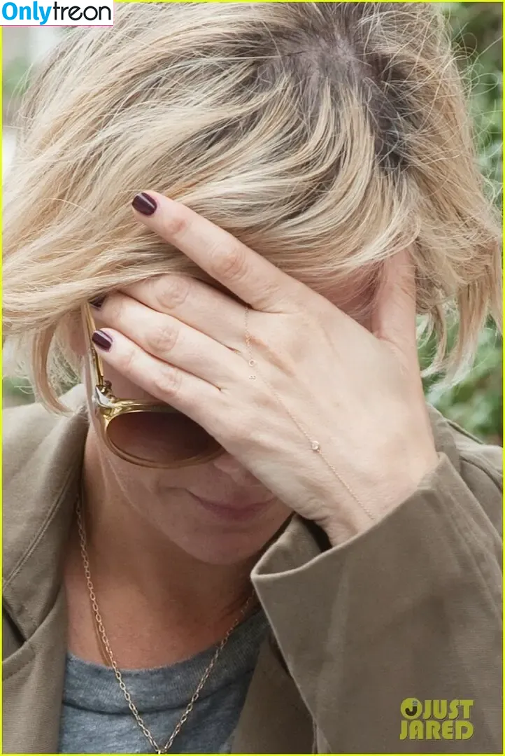Kristen Wiig nude photo #0183 (kriztenwiig)