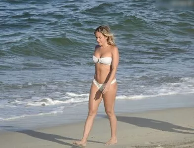 Kristin Cavallari / kristincavallari nude photo #0187