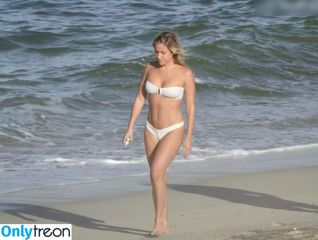 Kristin Cavallari nude photo #0188 (kristincavallari)