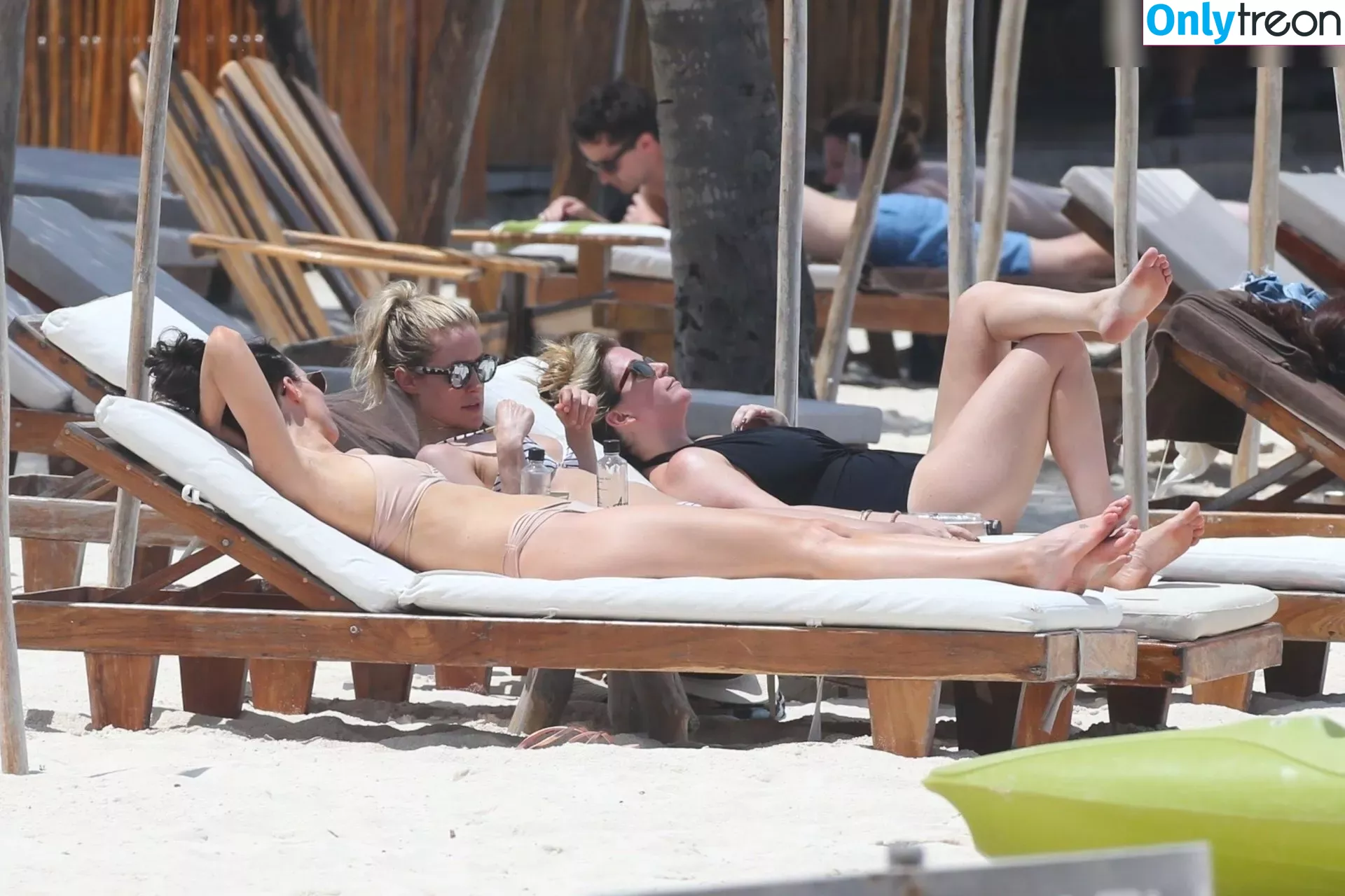 Kristin Cavallari nude photo #0248 (kristincavallari)