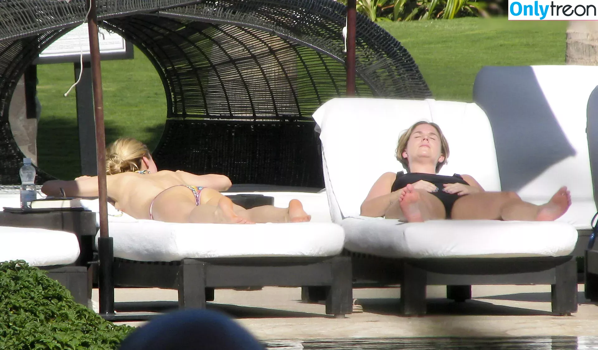 Kristin Cavallari nude photo #0400 (kristincavallari)