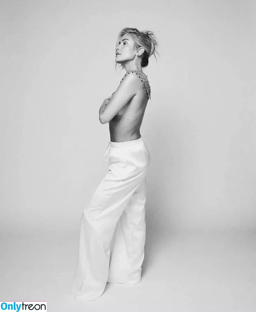 Kristin Cavallari nude photo #0446 (kristincavallari)