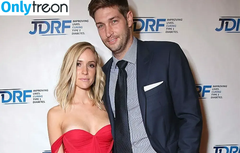Kristin Cavallari nude photo #0693 (kristincavallari)
