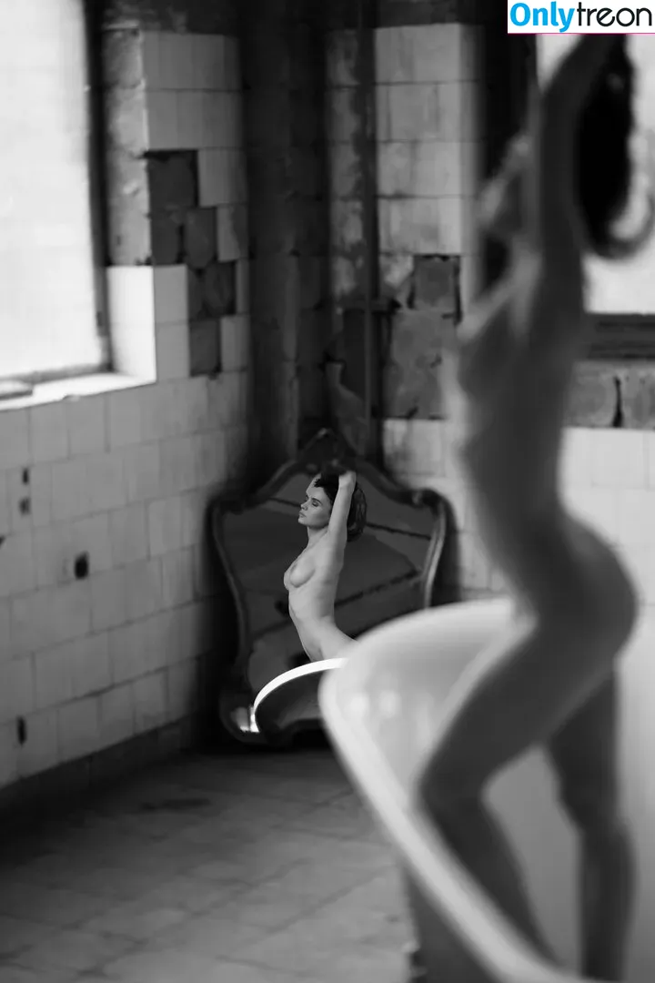 Kristina Makarova nude photo #0029 (Lifemakarova)