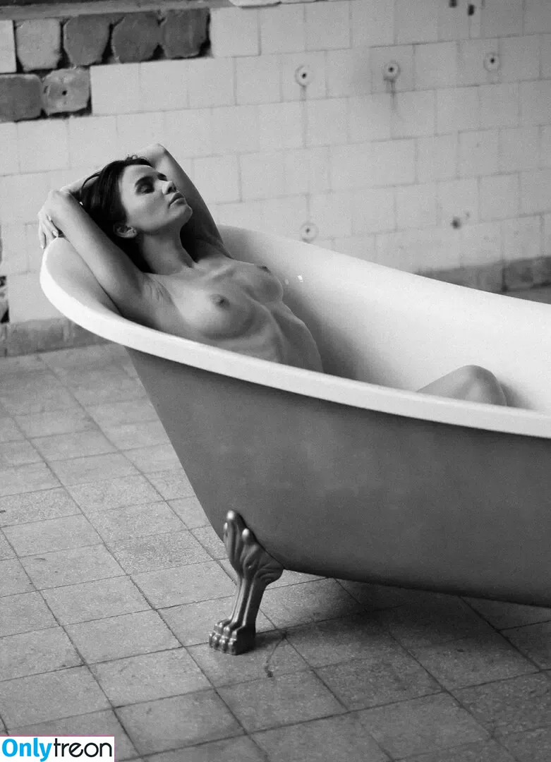 Kristina Makarova nude photo #0950 (Lifemakarova)