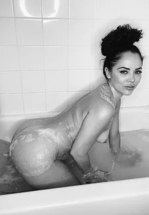 Kristina Rose / KristinaRosexxx / kristinaroseofficalpage nude photo #0178