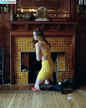 Kristine Froseth / kristine_froseth nude photo #0104