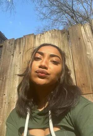 krystalogy / krys_talwithakay / krystalogytv nude photo #0006