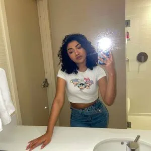 krystalogy / krys_talwithakay / krystalogytv nude photo #0009