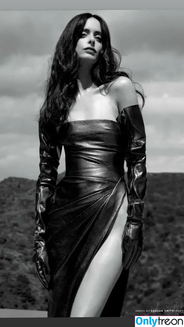 Krysten Ritter nude photo #0545 (therealkrystenritter)