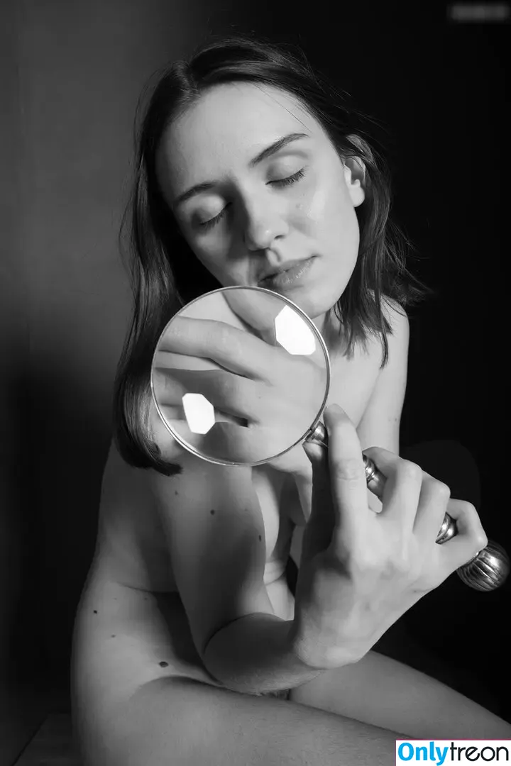 Kupferhaut nude photo #0032 (user)